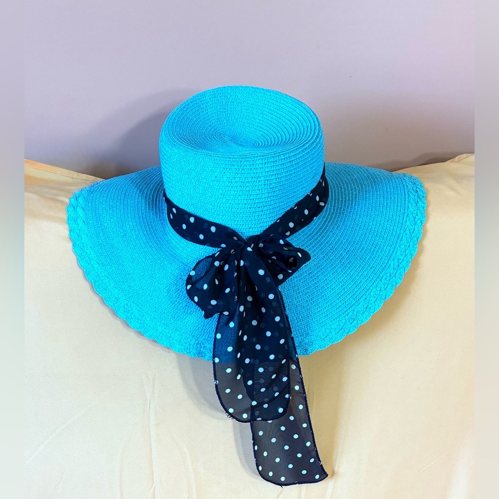 Women’s Summer Hat - Picture 2 of 10